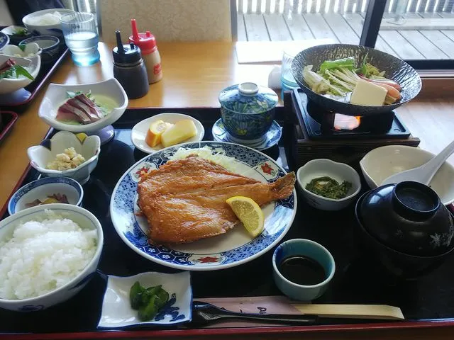 魚と屋